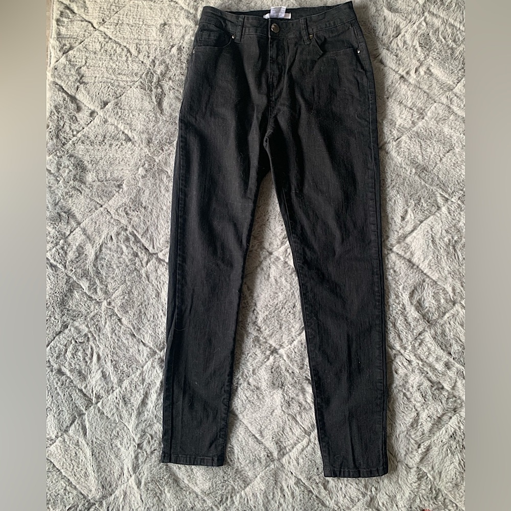 Black Skinny Jeans